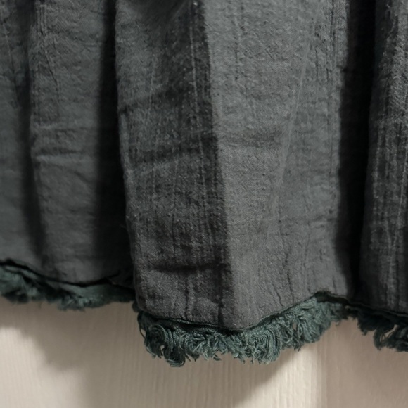 Easel Gray Green Sleeveless Tank Size Medium - Picture 5 of 5